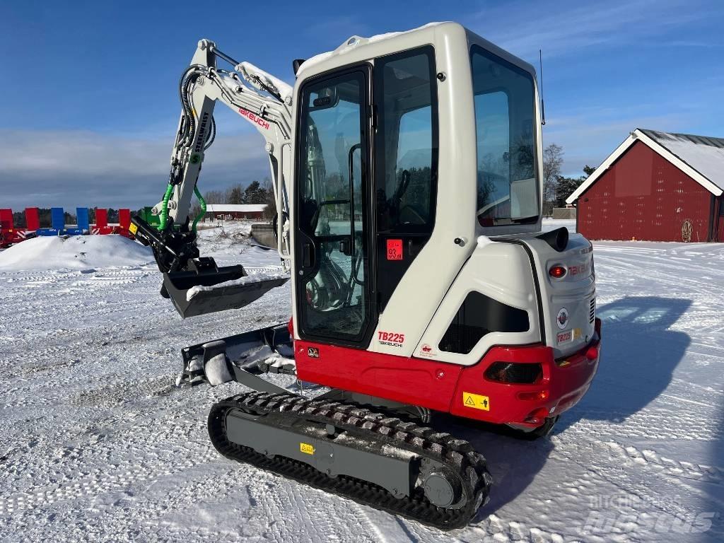 Takeuchi TB225 Εκσκαφάκι (διαβολάκι) < 7t