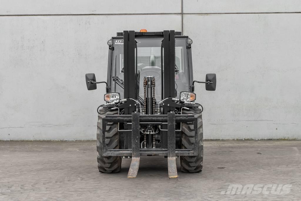 Manitou MC 30-4 Πετρελαιοκίνητα Κλαρκ