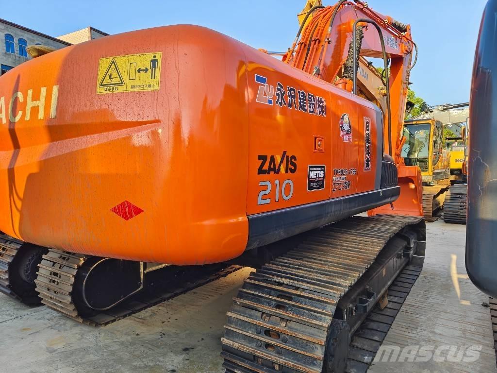Hitachi ZX 210 Εκσκαφείς με ερπύστριες