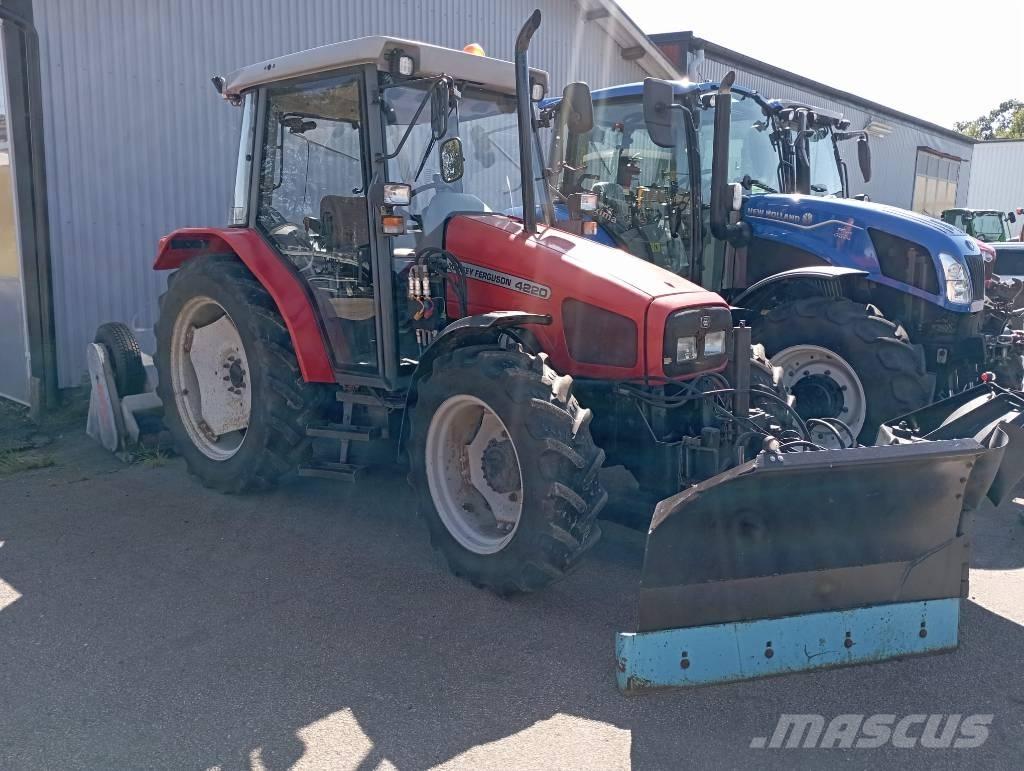 Massey Ferguson 4220 Τρακτέρ