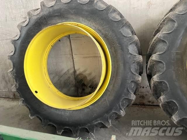 BKT 520/85R46 Ελαστικά και ζάντες