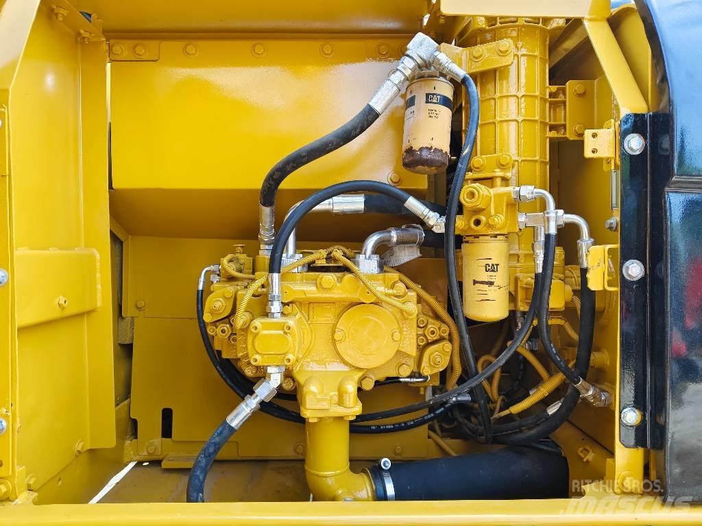 CAT 320 D Εκσκαφείς με ερπύστριες