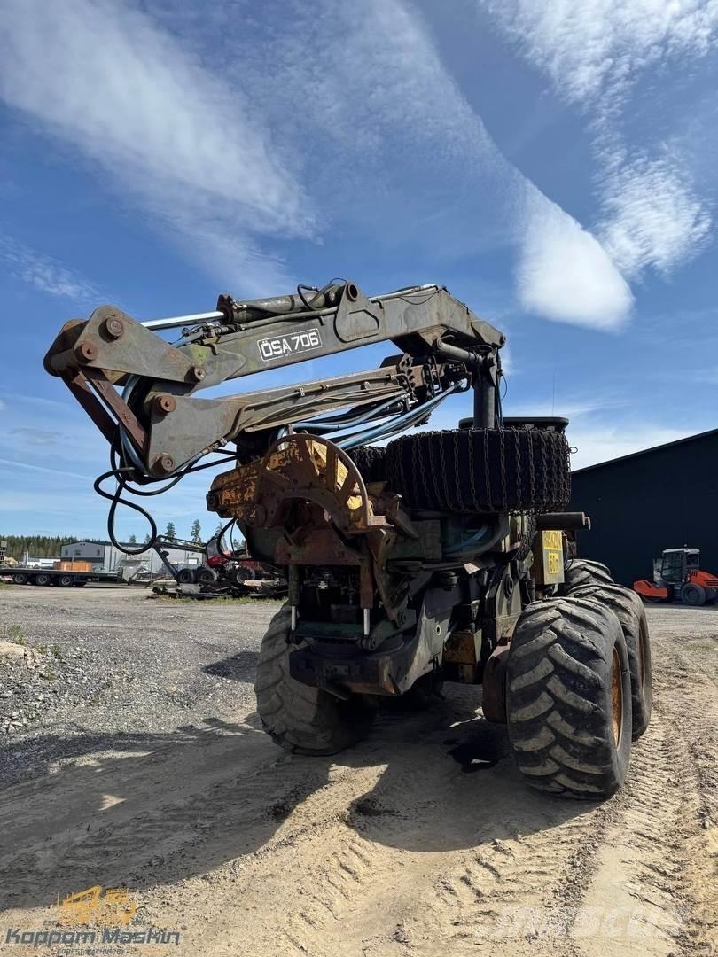 Ösa 250/706 Θεριζοαλωνιστικές μηχανές