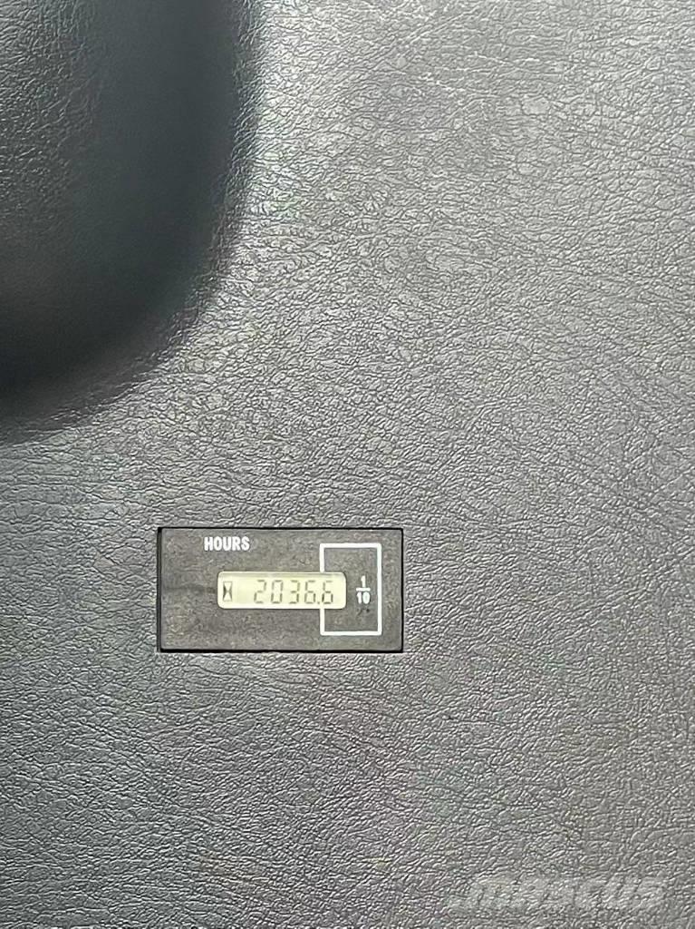 Hyundai 210W-9 Εκσκαφείς με τροχούς - λάστιχα