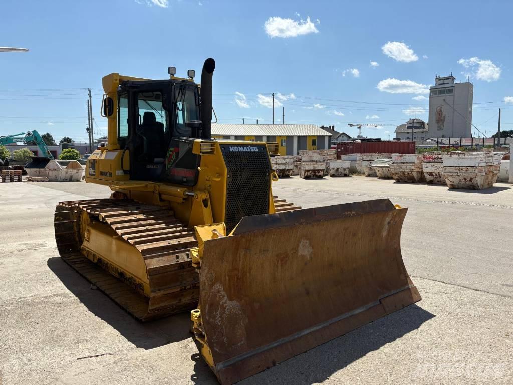 Komatsu 61 PX Μπουλντόζες με ερπύστριες