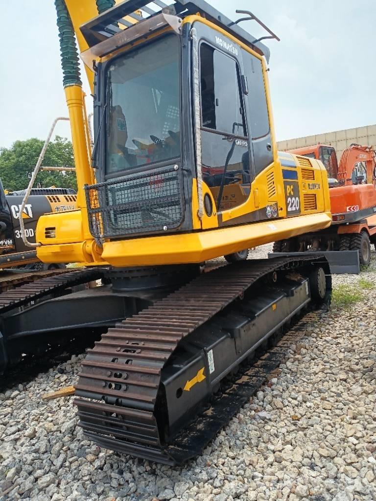 Komatsu PC 220-8 Εκσκαφείς με ερπύστριες