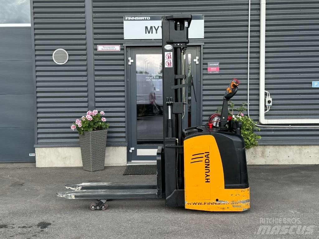 Hyundai 15ESR Ηλεκτρικά παλετοφόρα με ιστό