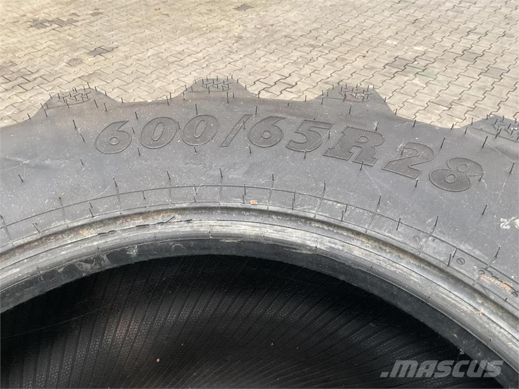 BKT 600/65R28 Ελαστικά και ζάντες
