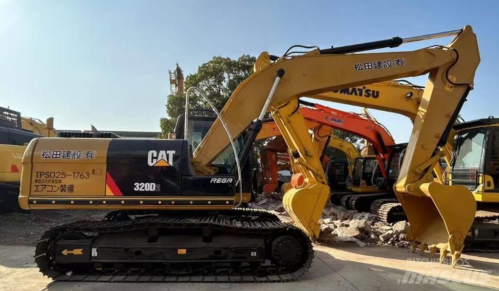 CAT 320D2 Εκσκαφείς με ερπύστριες