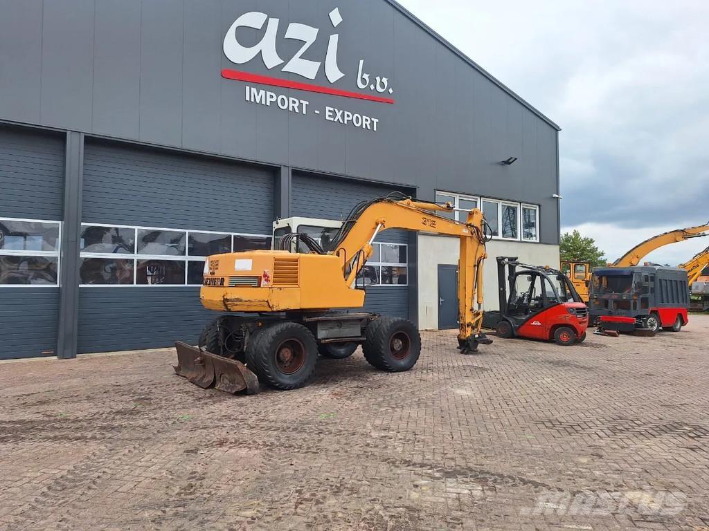 Liebherr A312 Εκσκαφείς με τροχούς - λάστιχα