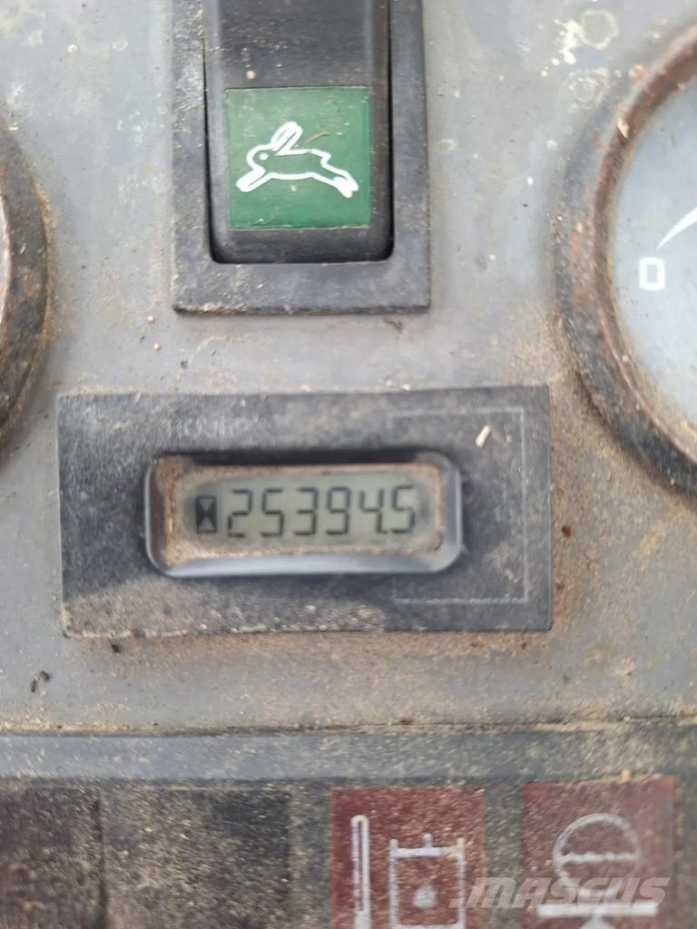 Liebherr A312 Εκσκαφείς με τροχούς - λάστιχα