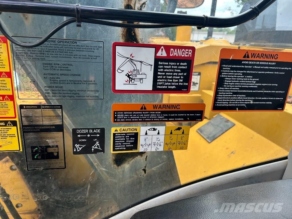 DEERE 135G Εκσκαφείς με ερπύστριες