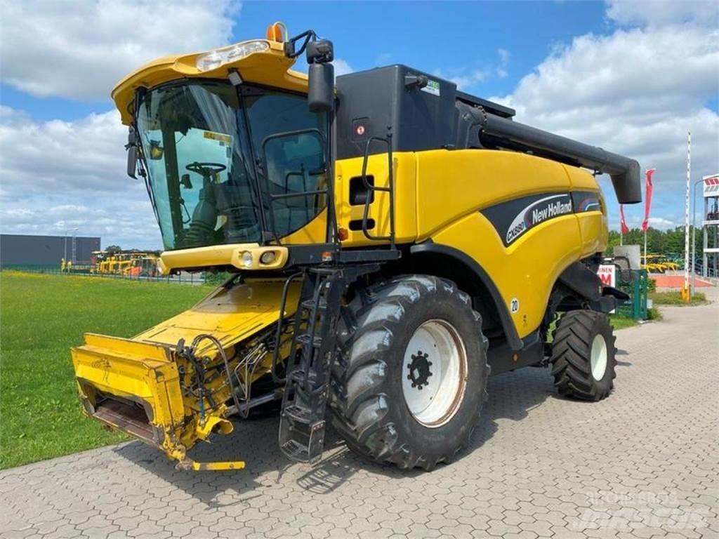 New Holland CX 880 Θεριζοαλωνιστικές μηχανές
