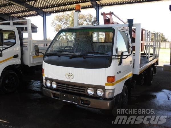 Toyota dyna 5104 Φορτηγά Κόφα