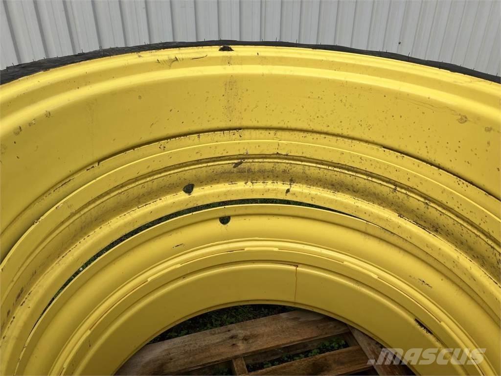 Taurus 270/95R44 Ελαστικά και ζάντες