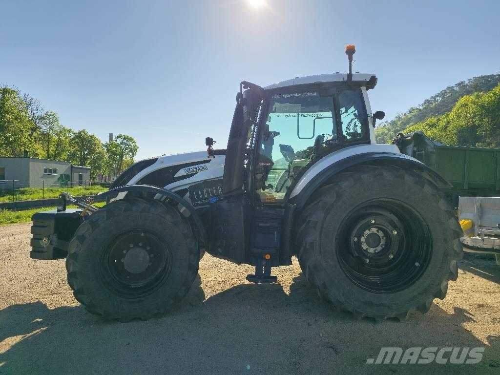 Valtra T 235 Τρακτέρ