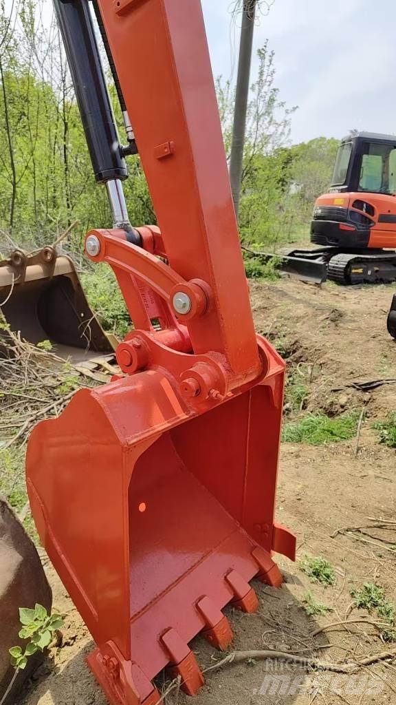 Kubota KX 155 Εκσκαφείς με ερπύστριες