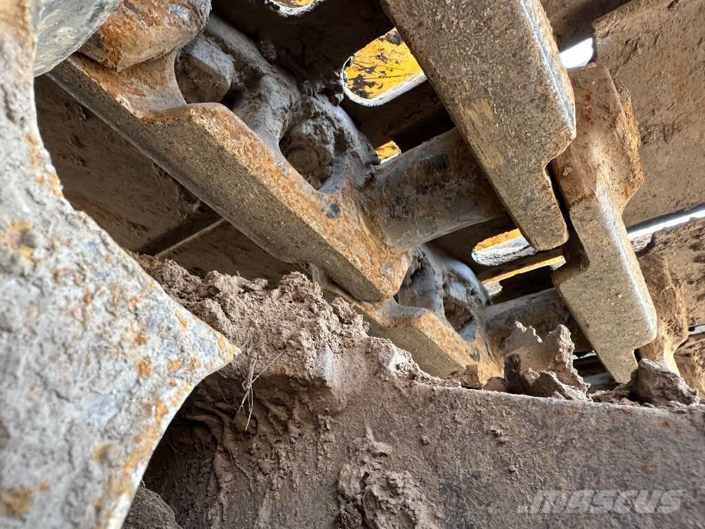 JCB JS 200 LC Εκσκαφείς με ερπύστριες