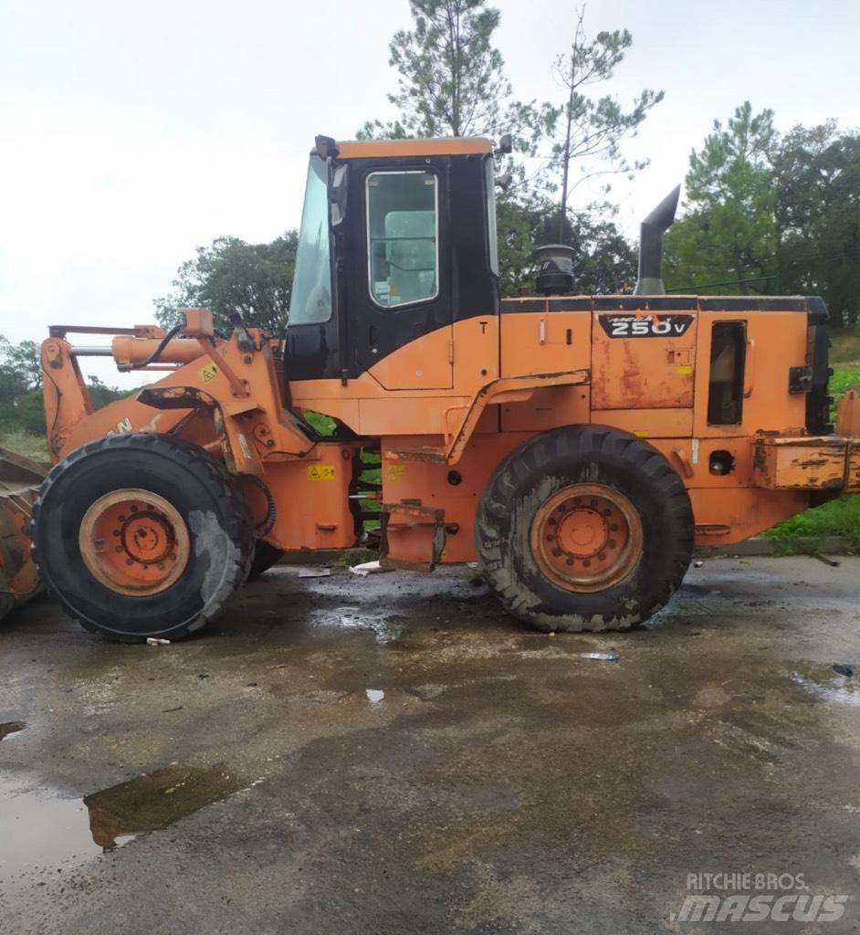 Doosan Mega 250 Φορτωτές με λάστιχα (Τροχοφόροι)