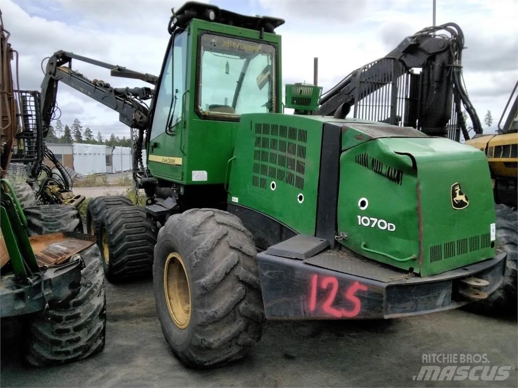 John Deere 1070 D Θεριζοαλωνιστικές μηχανές