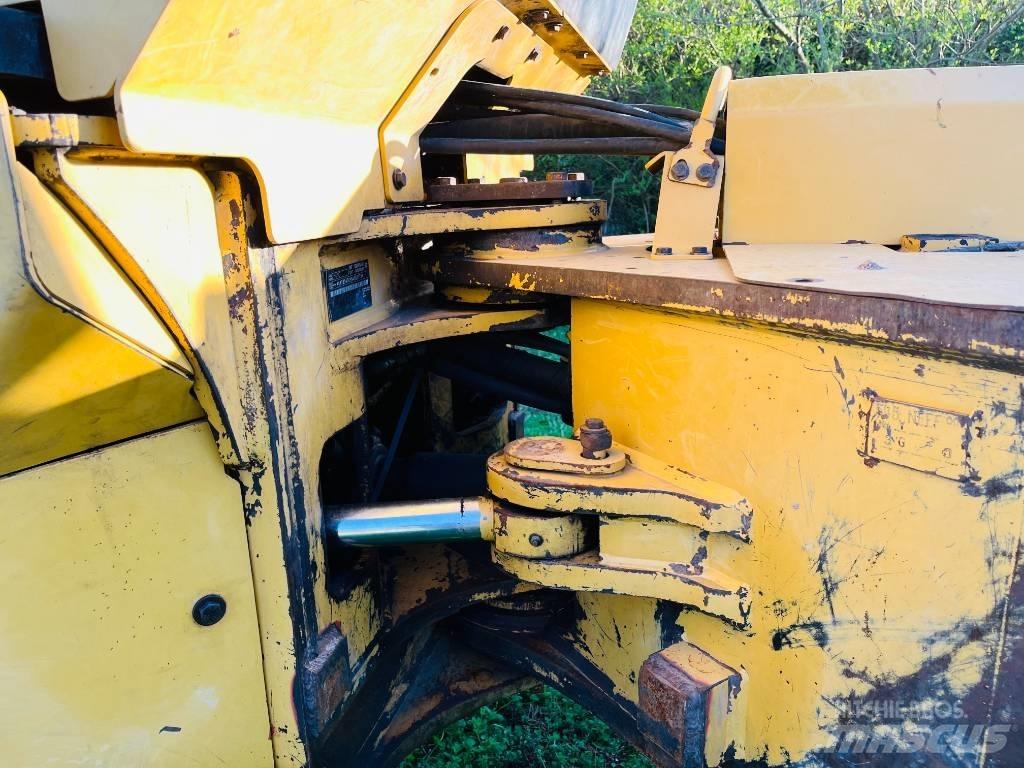 CAT 545 C Μετατοπιστές