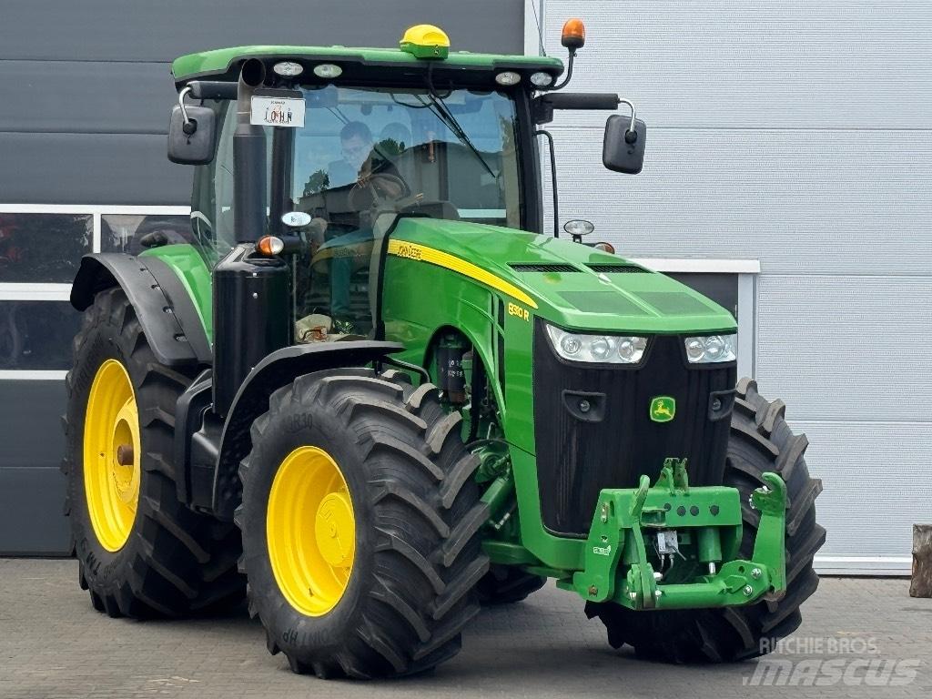 John Deere 8310 R Τρακτέρ