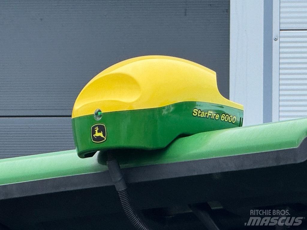 John Deere 8310 R Τρακτέρ