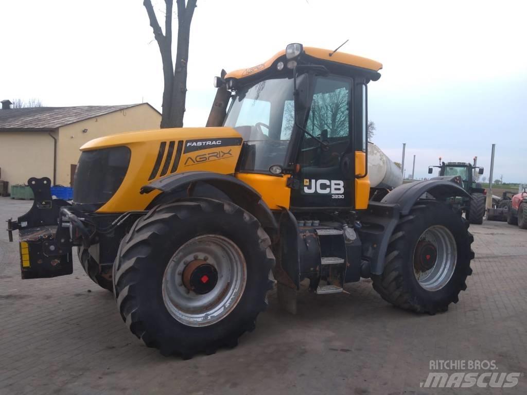 JCB Fastrac 3230 Τρακτέρ