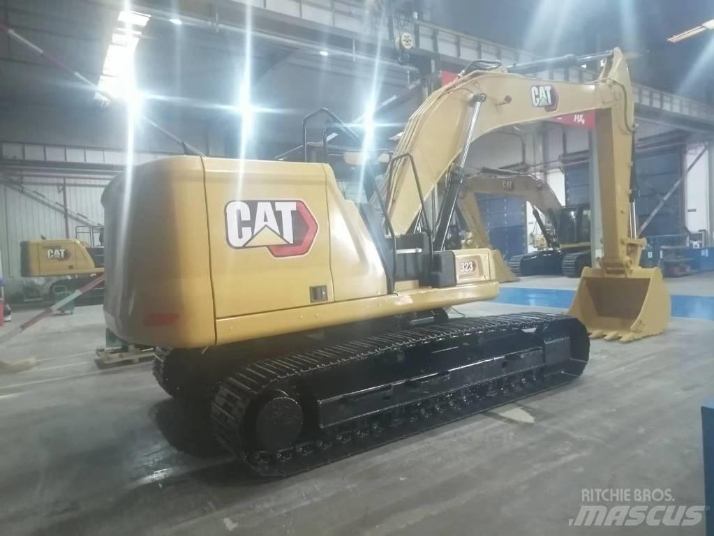 CAT 323 Εκσκαφείς με ερπύστριες