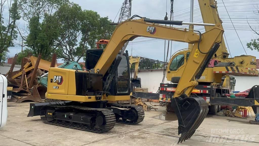 CAT 307 Εκσκαφάκι (διαβολάκι) < 7t