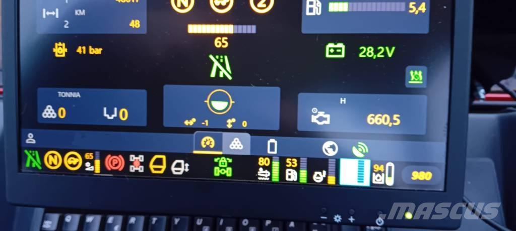 Komatsu 845 Μεταφορείς ξυλείας