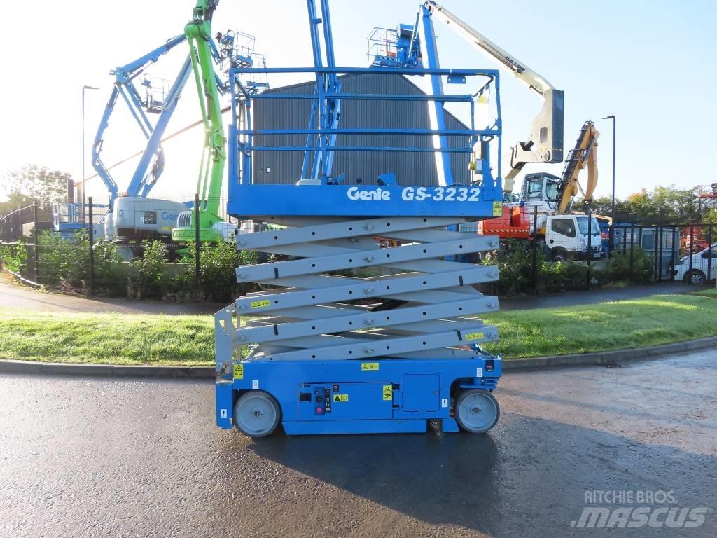 Genie GS 3232 Ανυψωτήρες ψαλιδωτής άρθρωσης