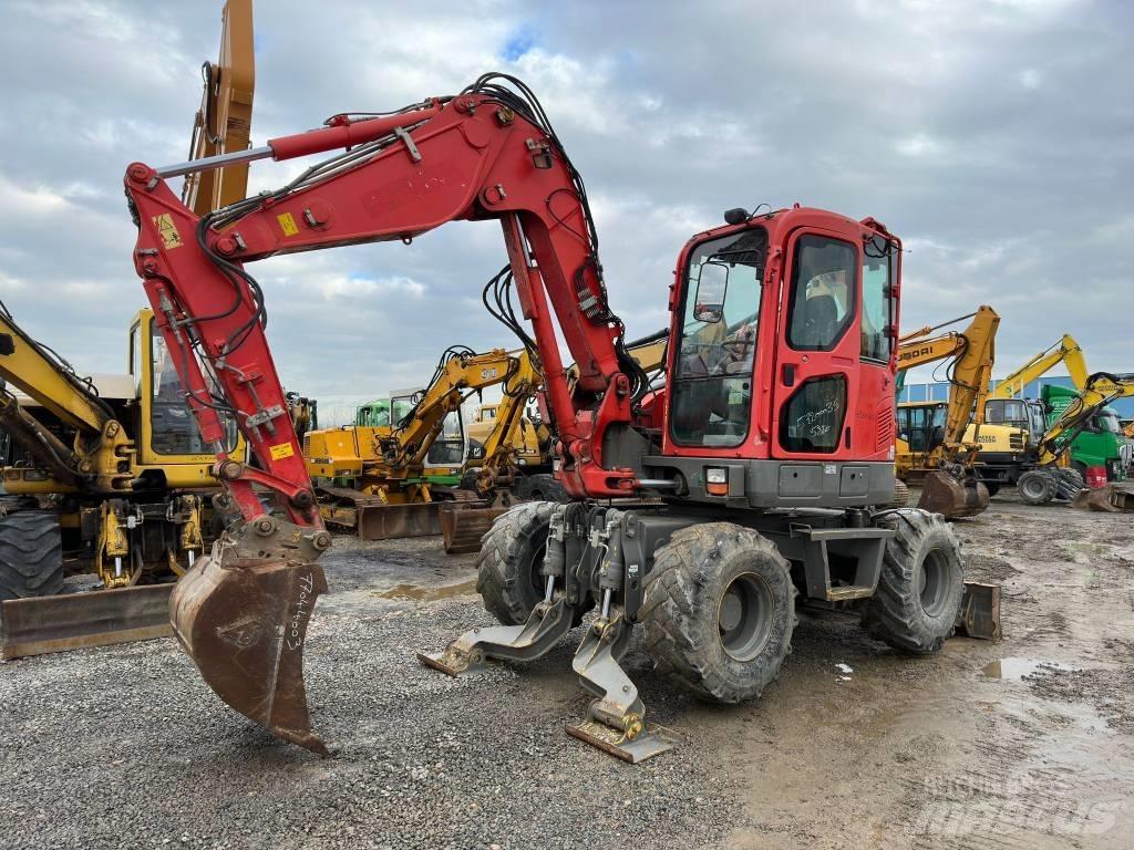 Komatsu PW98MR-8 Εκσκαφείς με τροχούς - λάστιχα