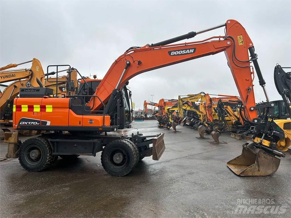 Doosan DX170W-5 Εκσκαφείς με ερπύστριες