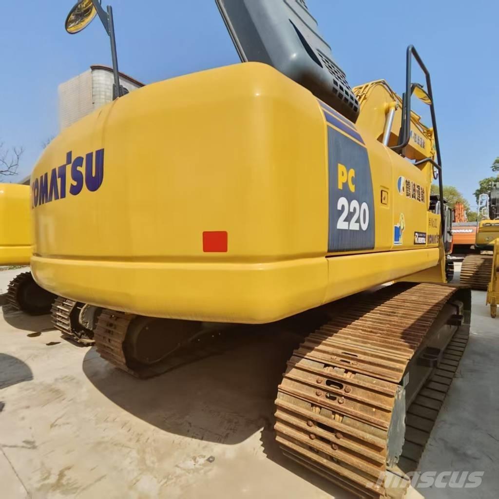 Komatsu PC 220-8 Εκσκαφείς με ερπύστριες