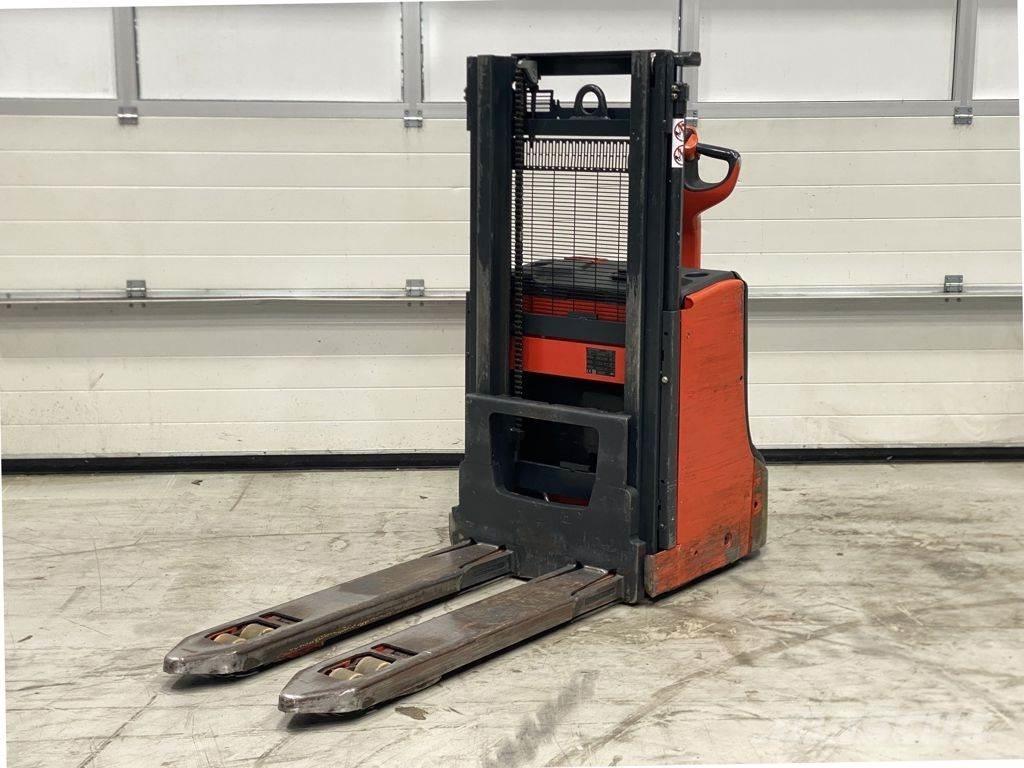 Linde D08 Παλετοφόρα πεζού χειριστή με ιστό
