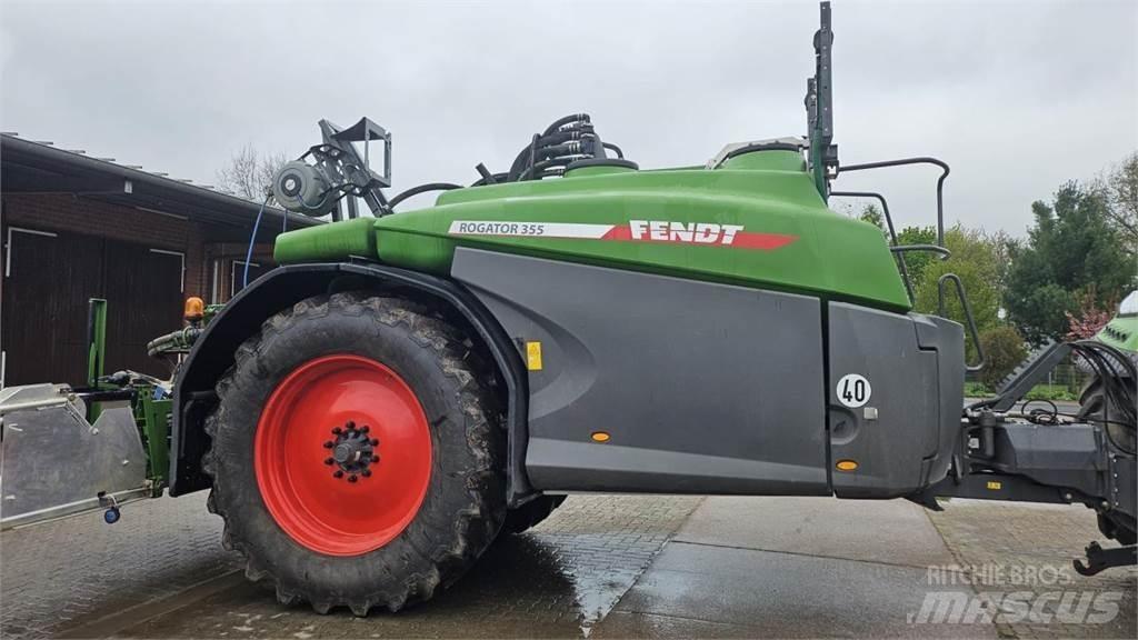 Fendt Rogator 355 Ρυμουλκούμενα ψεκαστικά