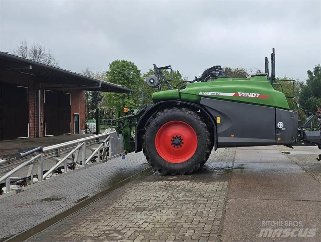 Fendt Rogator 355 Ρυμουλκούμενα ψεκαστικά