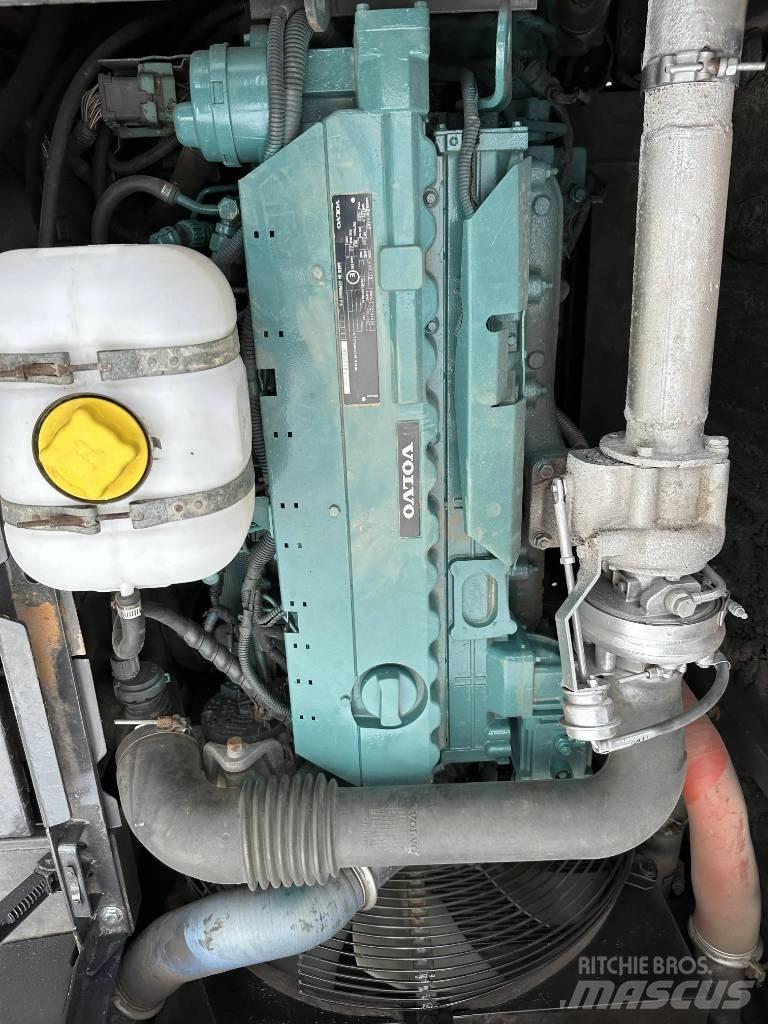 Volvo EC210D Εκσκαφείς με ερπύστριες