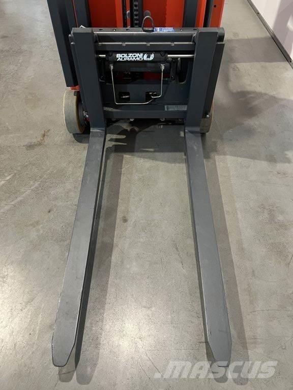 Linde E10 Παλετοφόρα πεζού χειριστή με ιστό