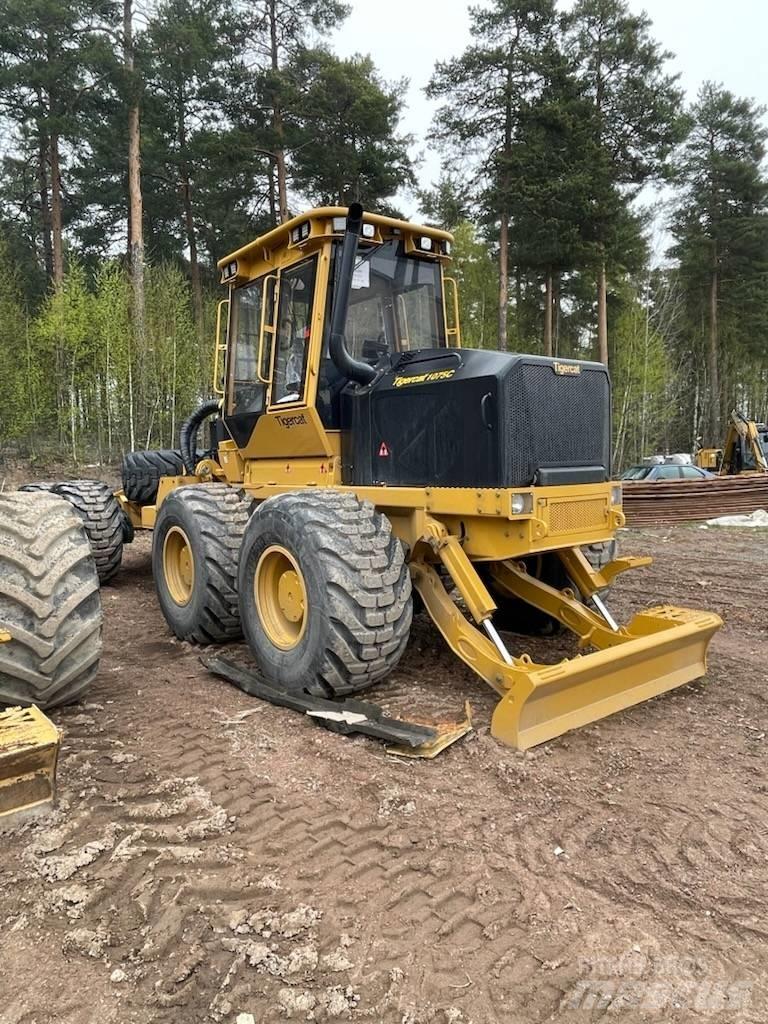 Tigercat 1075C Μεταφορείς ξυλείας