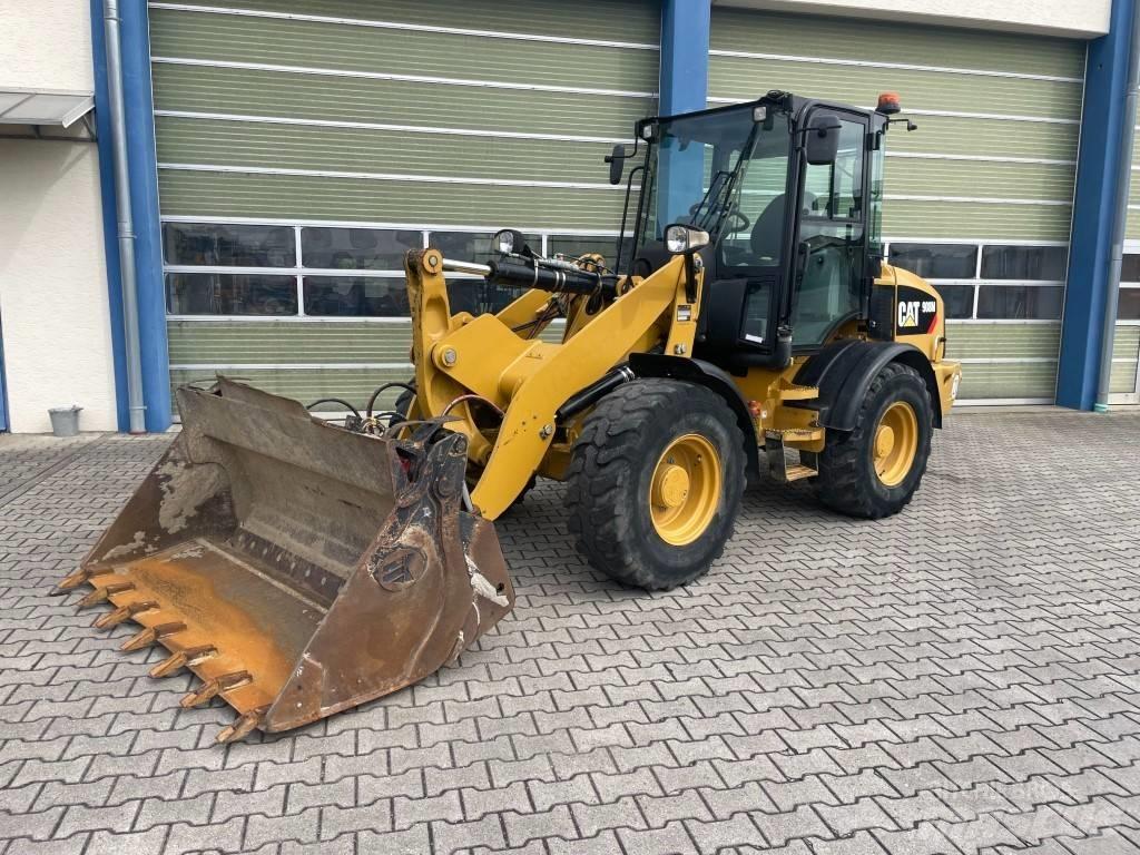 CAT 908 M Φορτωτές με λάστιχα (Τροχοφόροι)
