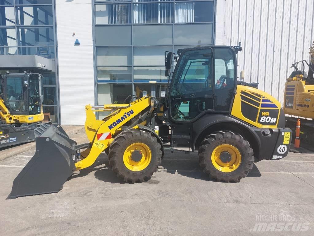 Komatsu WA80M-8 Μίνι φορτωτές