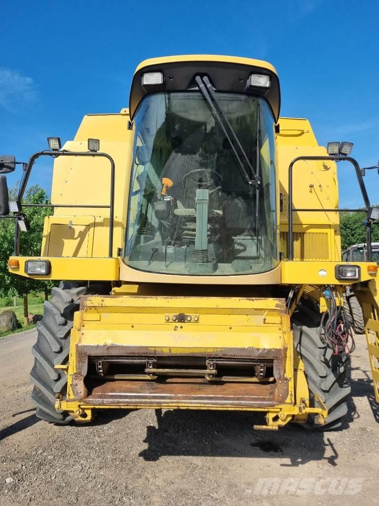 New Holland TX 68 Θεριζοαλωνιστικές μηχανές