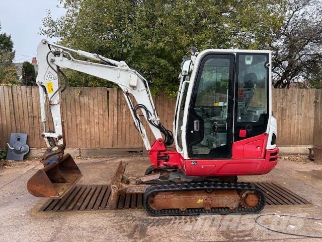 Takeuchi TB 230 Εκσκαφάκι (διαβολάκι) < 7t