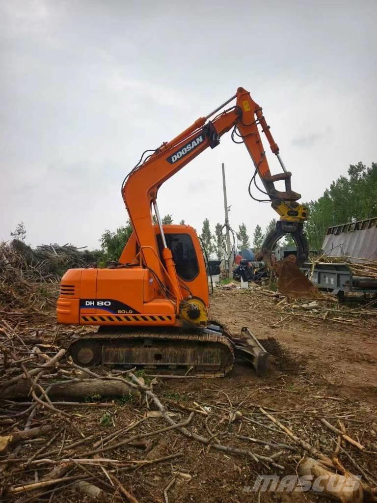 Doosan DH 80 Εκσκαφείς με ερπύστριες