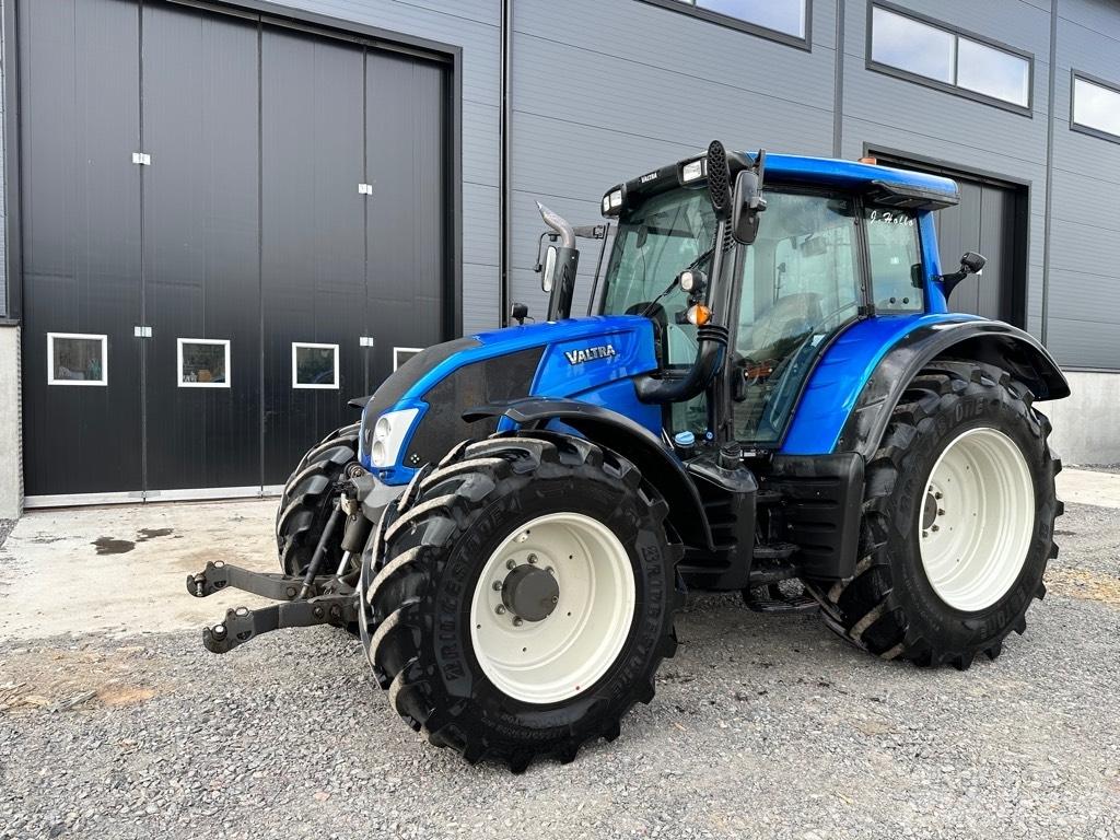 Valtra N 123 Τρακτέρ