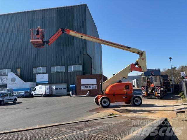 JLG 800 AJ Ανυψωτήρες με αρθρωτό βραχίονα