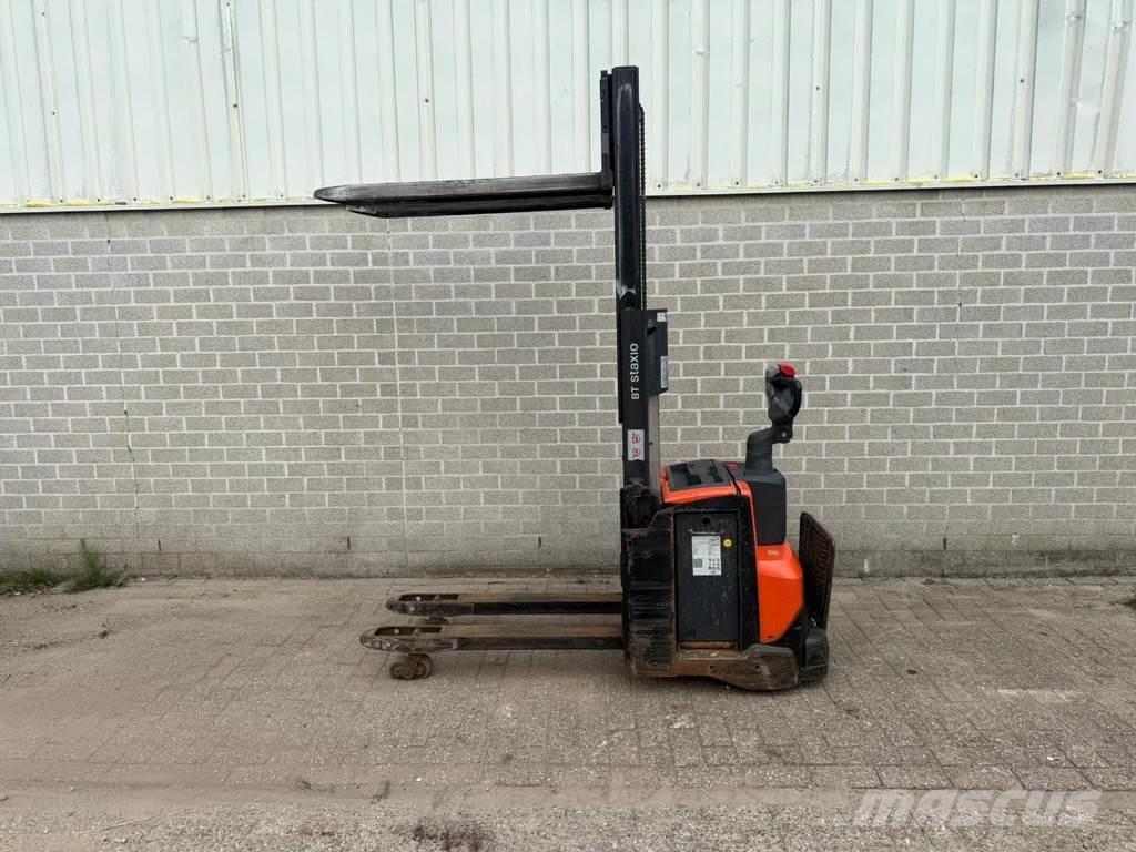 Toyota SWE200D Παλετοφόρα πεζού χειριστή με ιστό