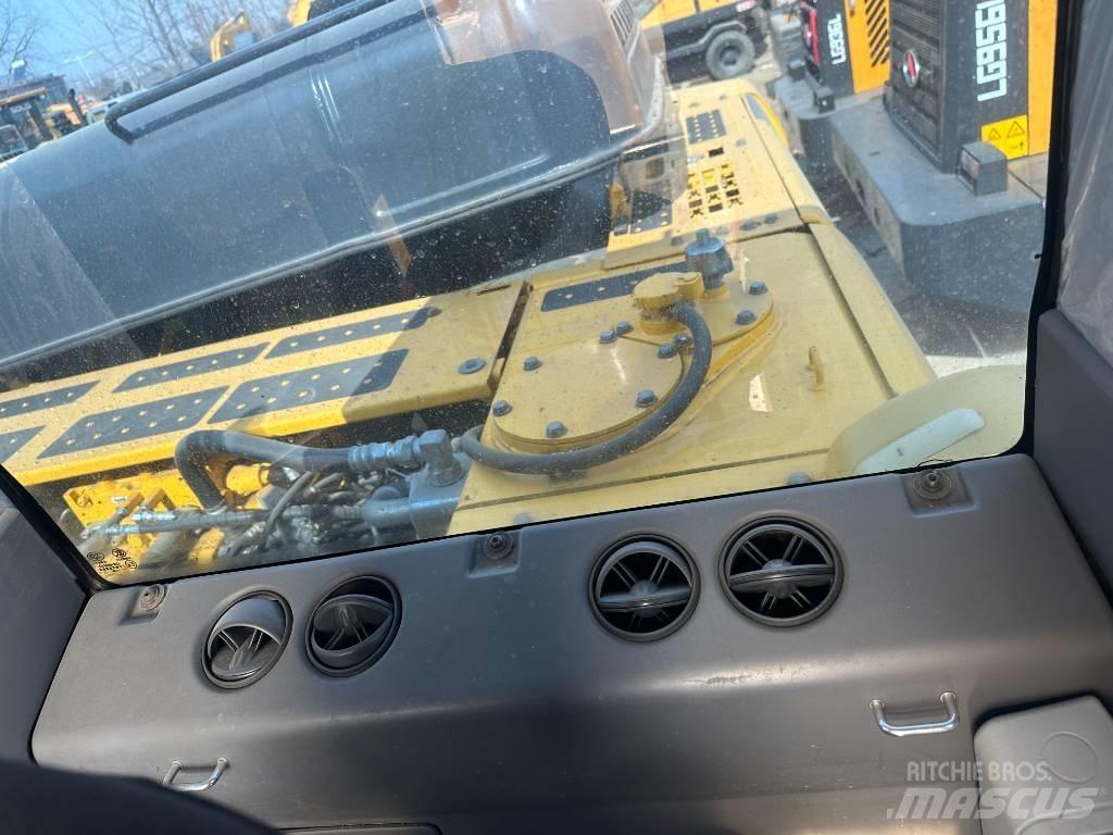 Komatsu pc360 Εκσκαφείς με ερπύστριες